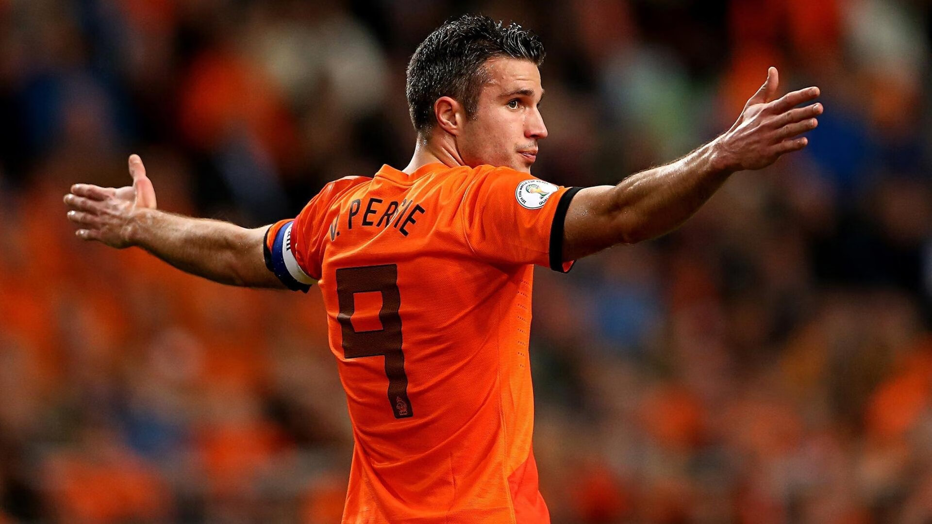 米兰体育官方网站-意甲队伍引入新技术,用科技提升表现,意甲引入中国